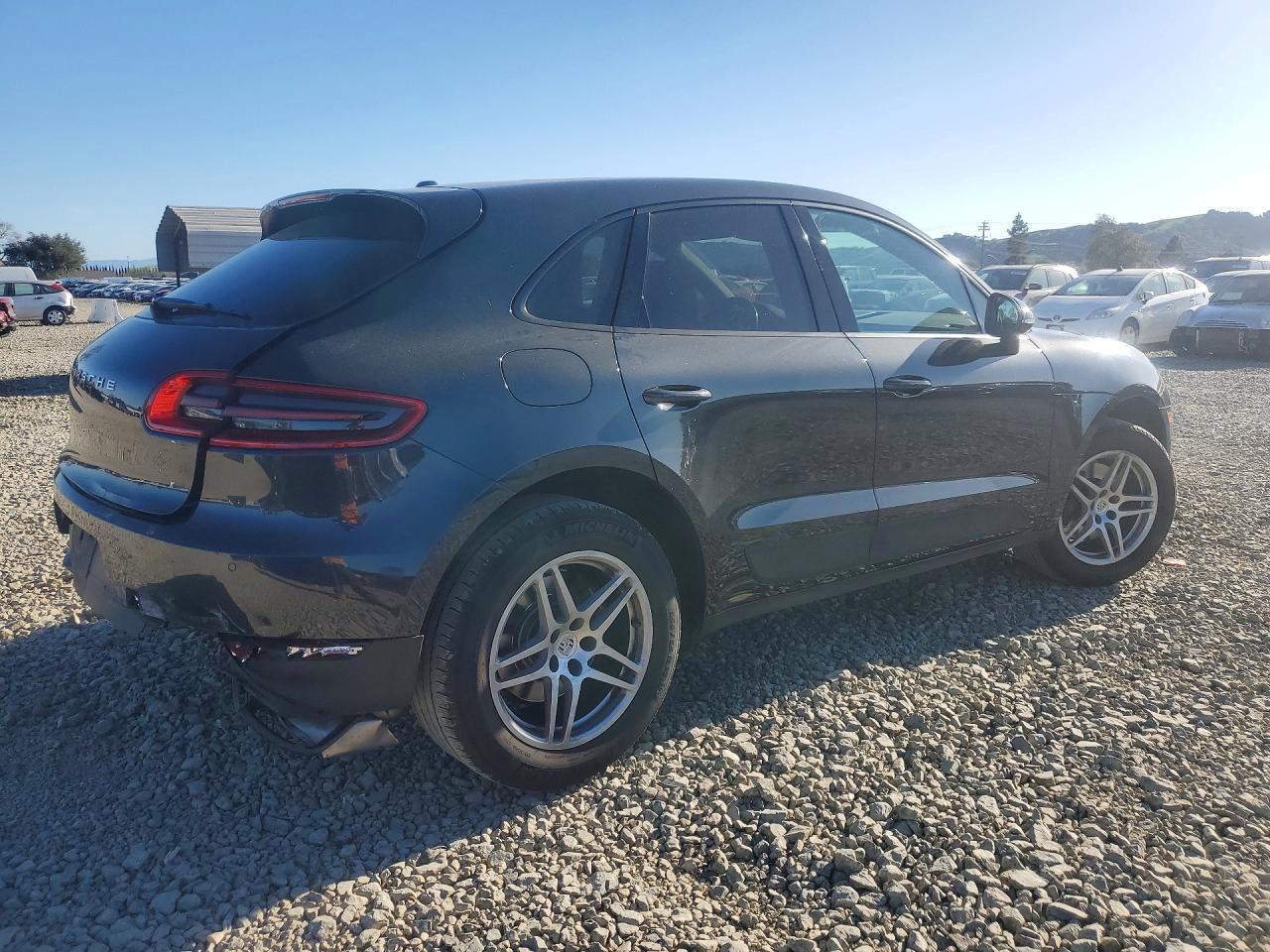 2018 Porsche Macan