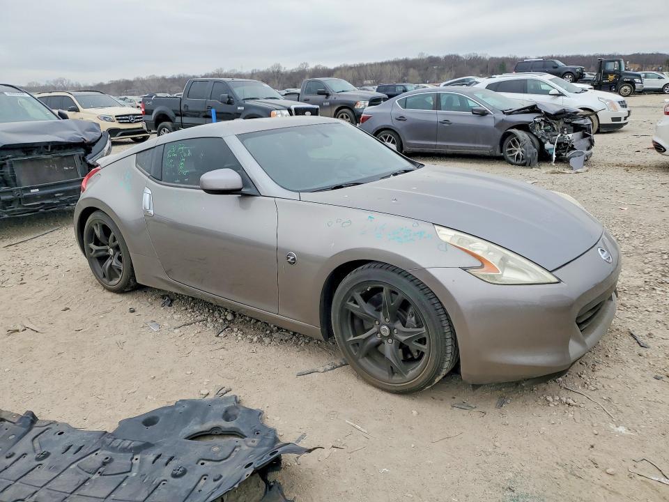 2009 Nissan 370z Base