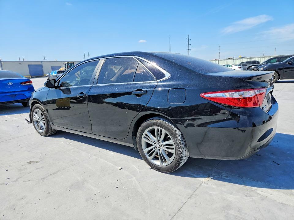 2015 Toyota Camry se