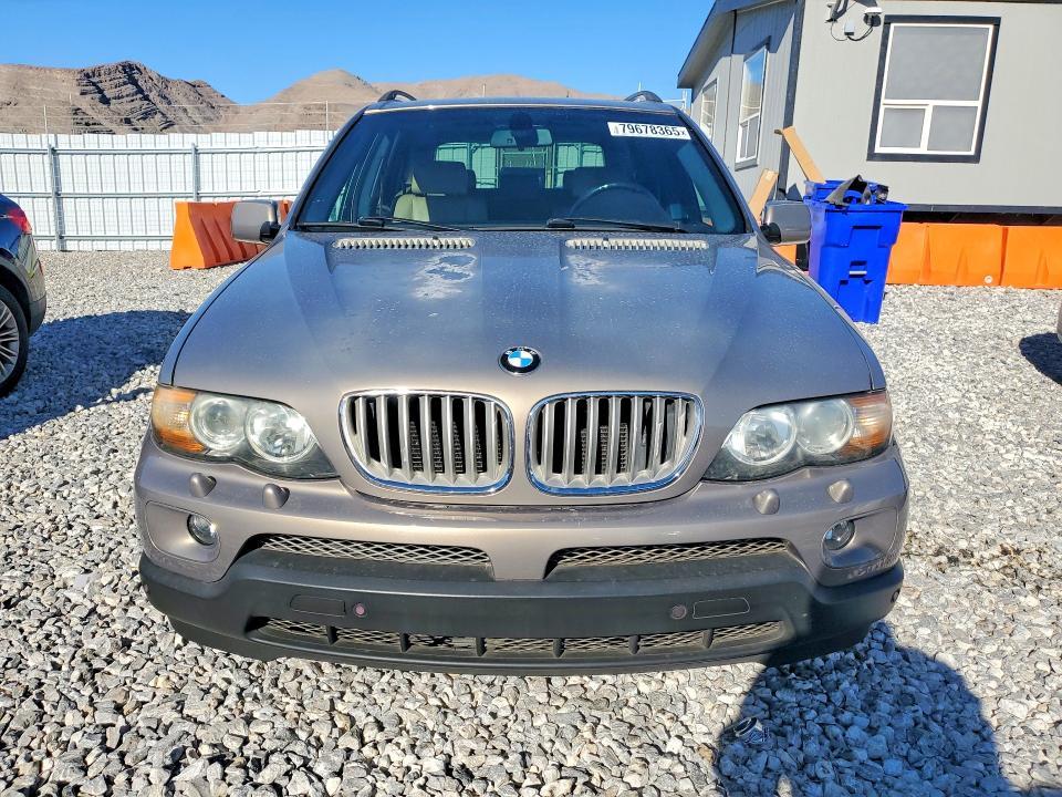 2005 BMW X5 4.4i