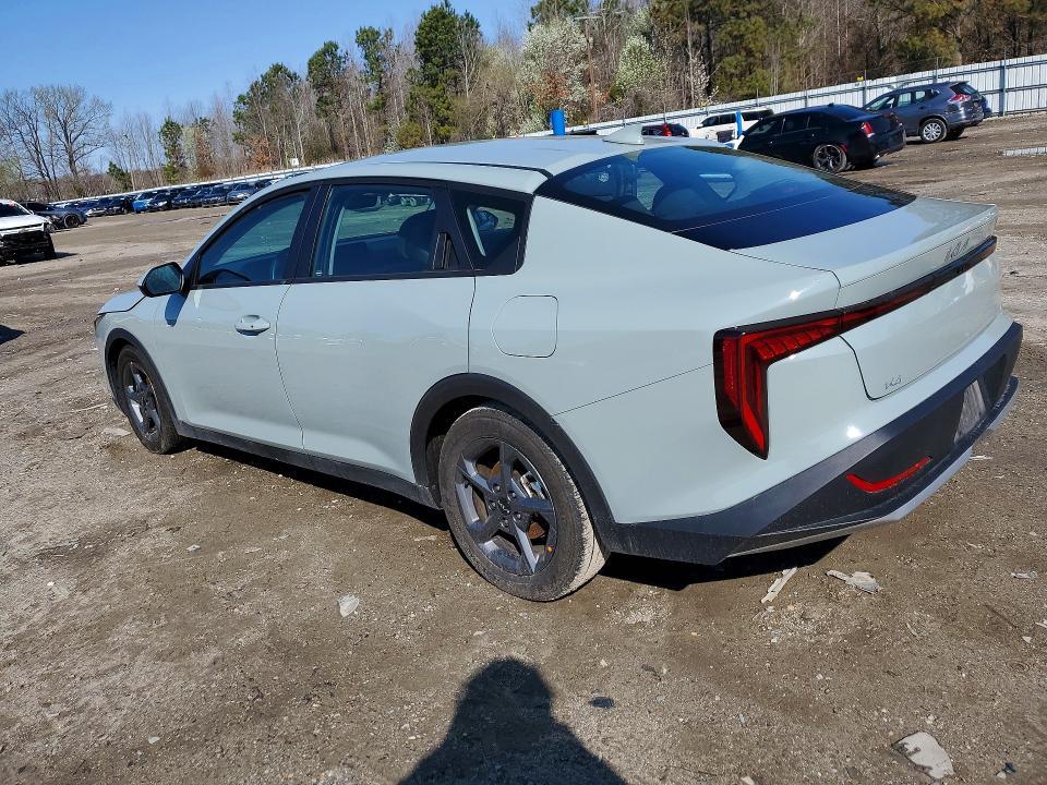 2025 KIA K4 lxs