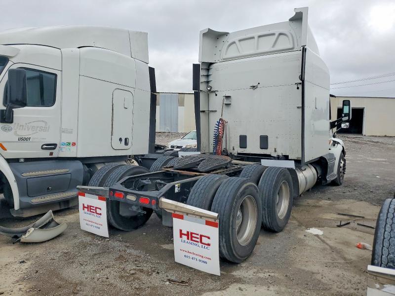 2019 Peterbilt 579 Semi Truck