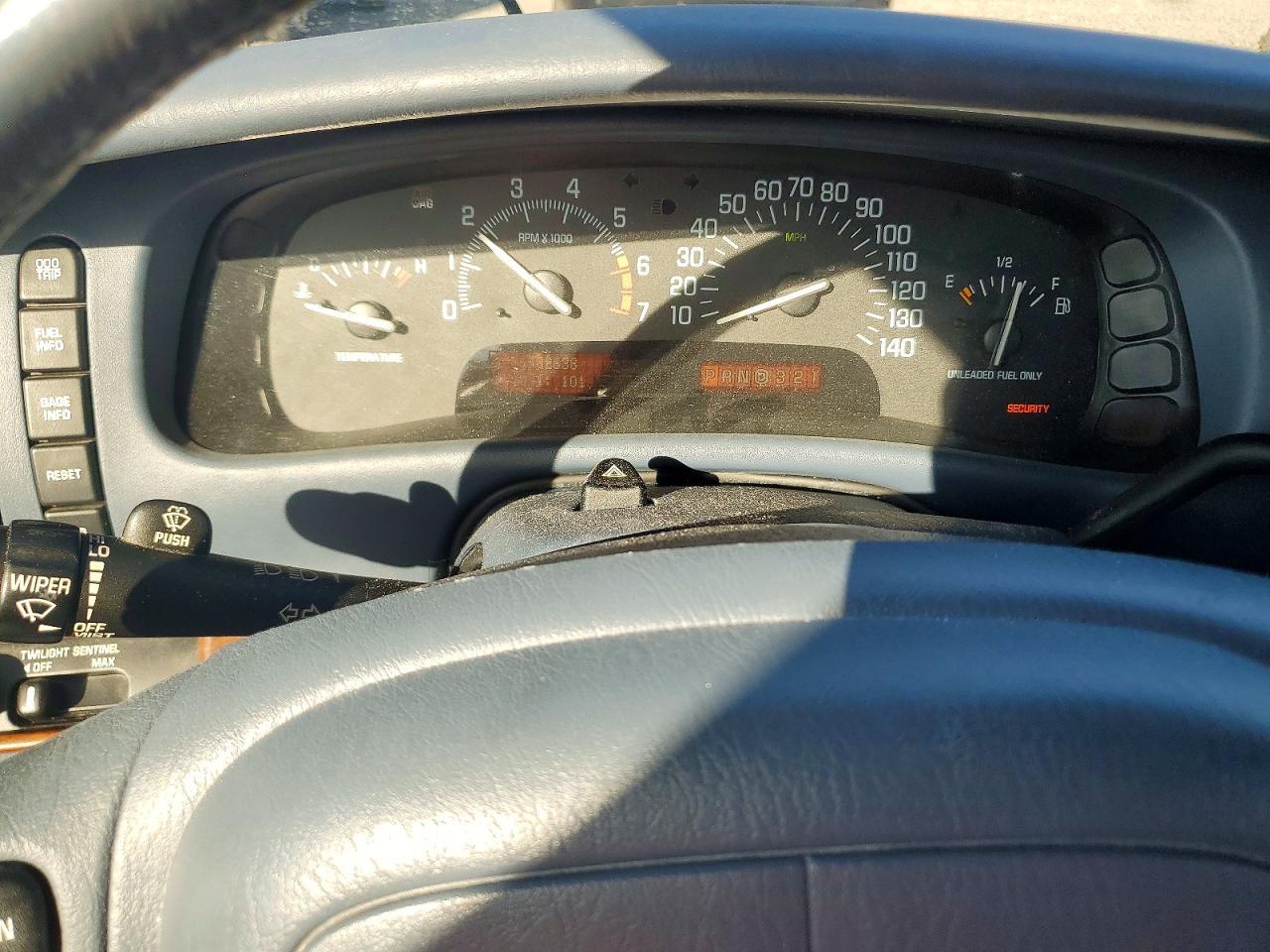 2000 Buick Park Avenue