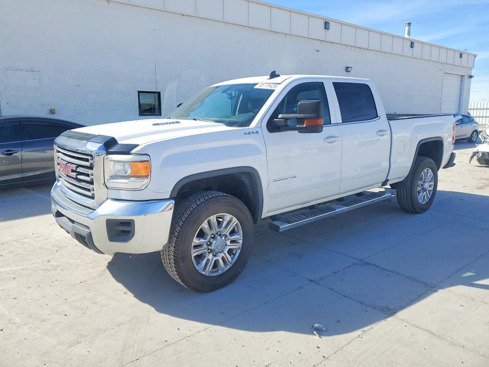 2015 GMC Sierra K2500 SLE