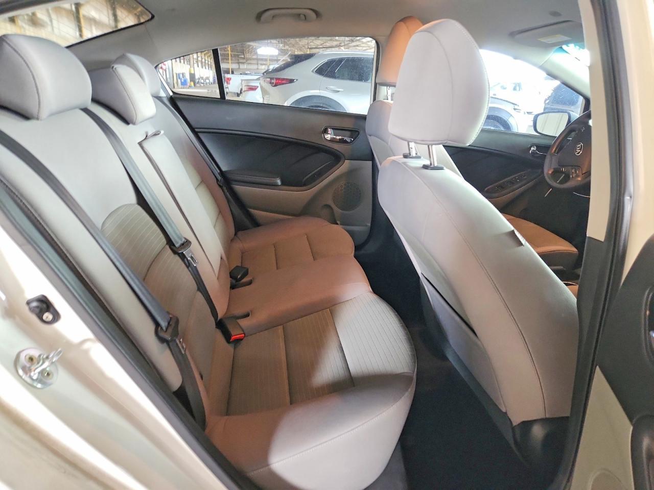 2016 KIA Forte lx