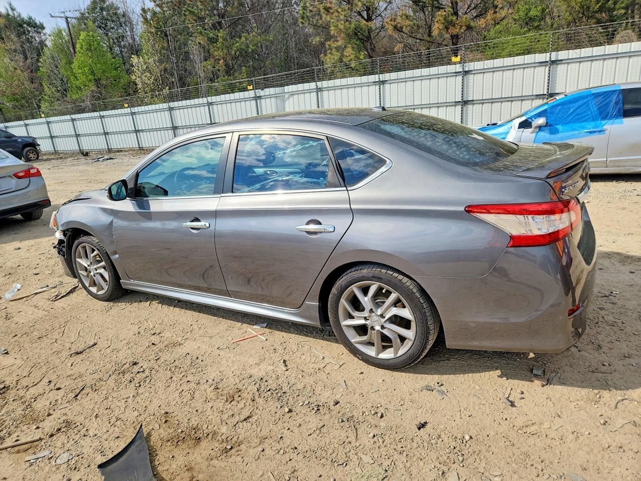 2015 Nissan Sentra sr