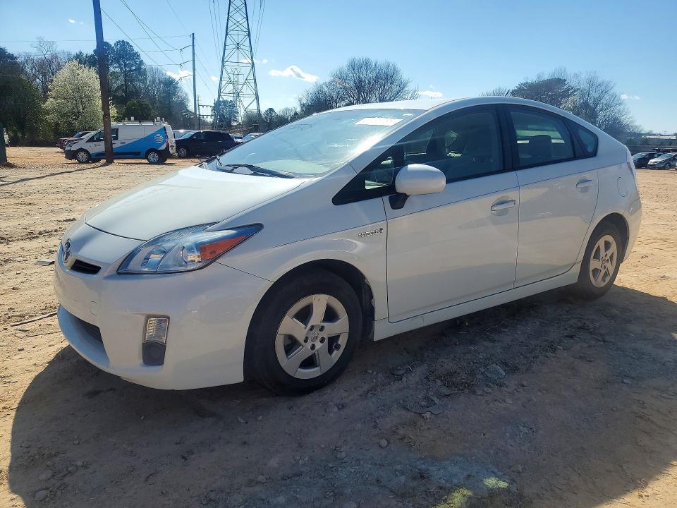 2010 Toyota Prius iii