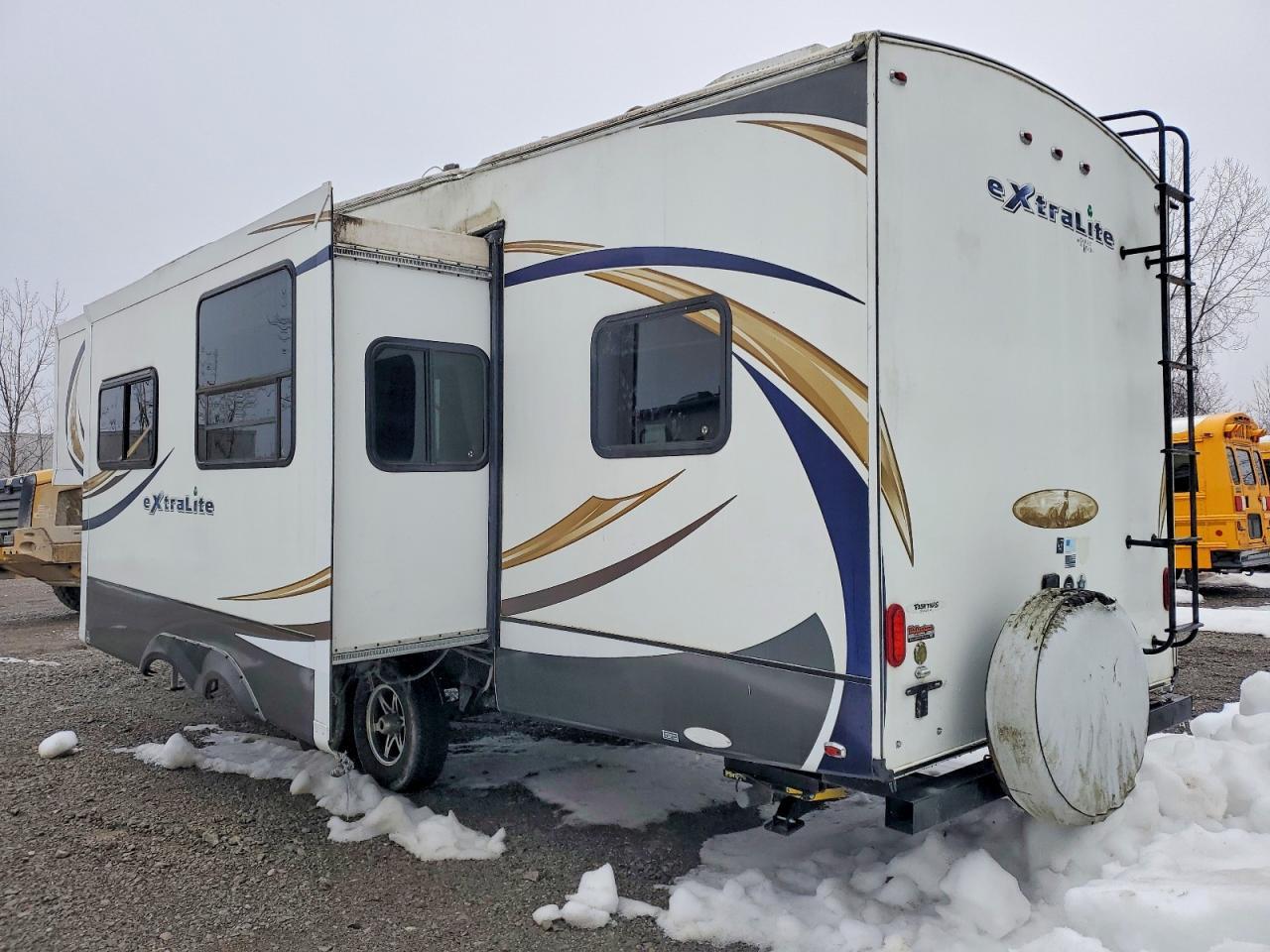 2013 Forest River Wildcat Camper