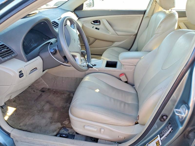 2009 Toyota Camry le