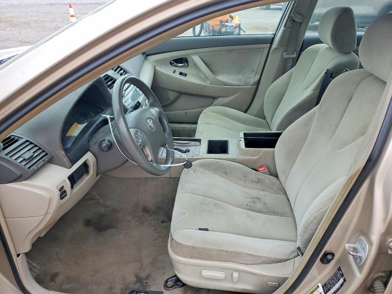 2009 Toyota Camry le