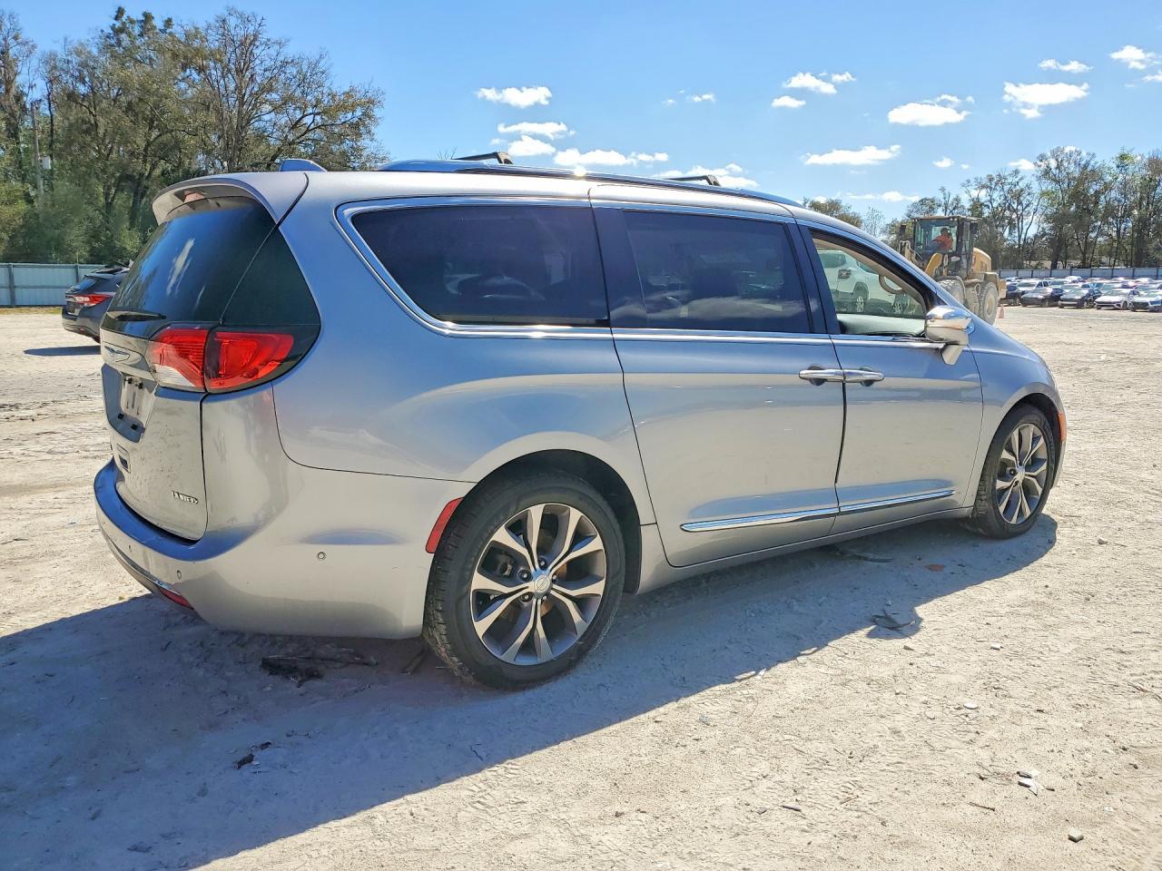 2018 Chrysler Pacifica Limited