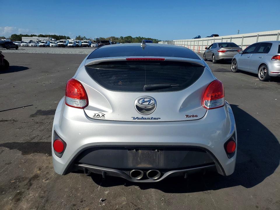 2016 Hyundai Veloster Turbo