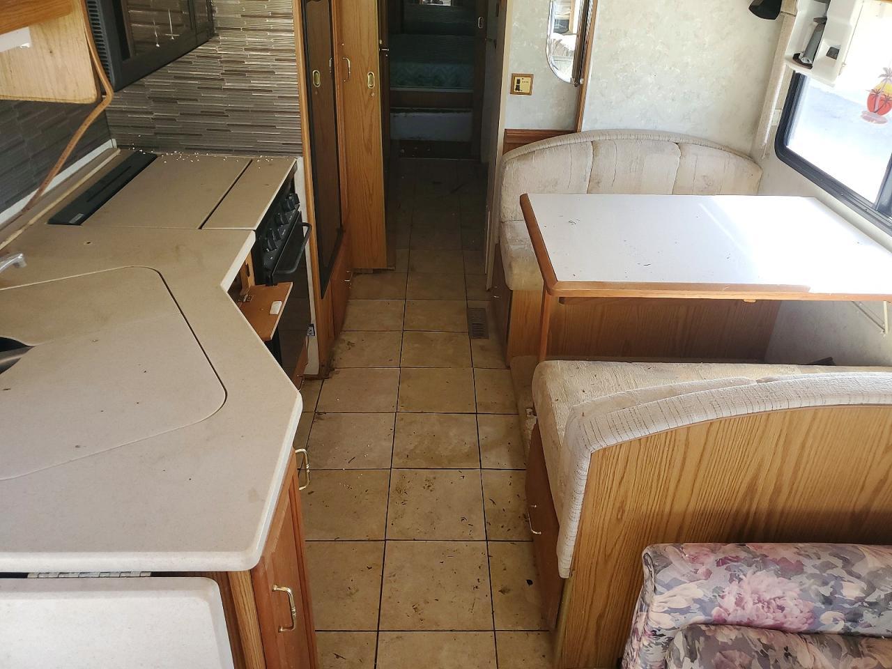 2000 Ford F550 Super Duty RV