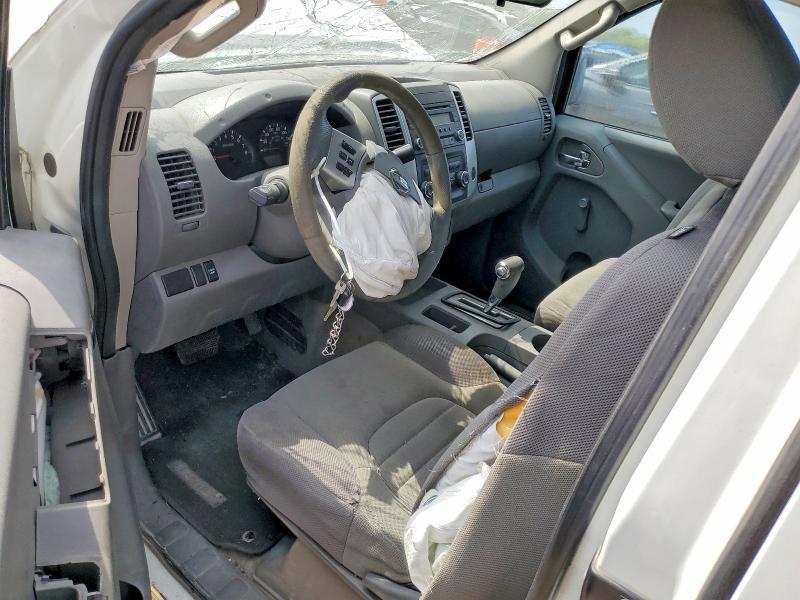 2015 Nissan Frontier s