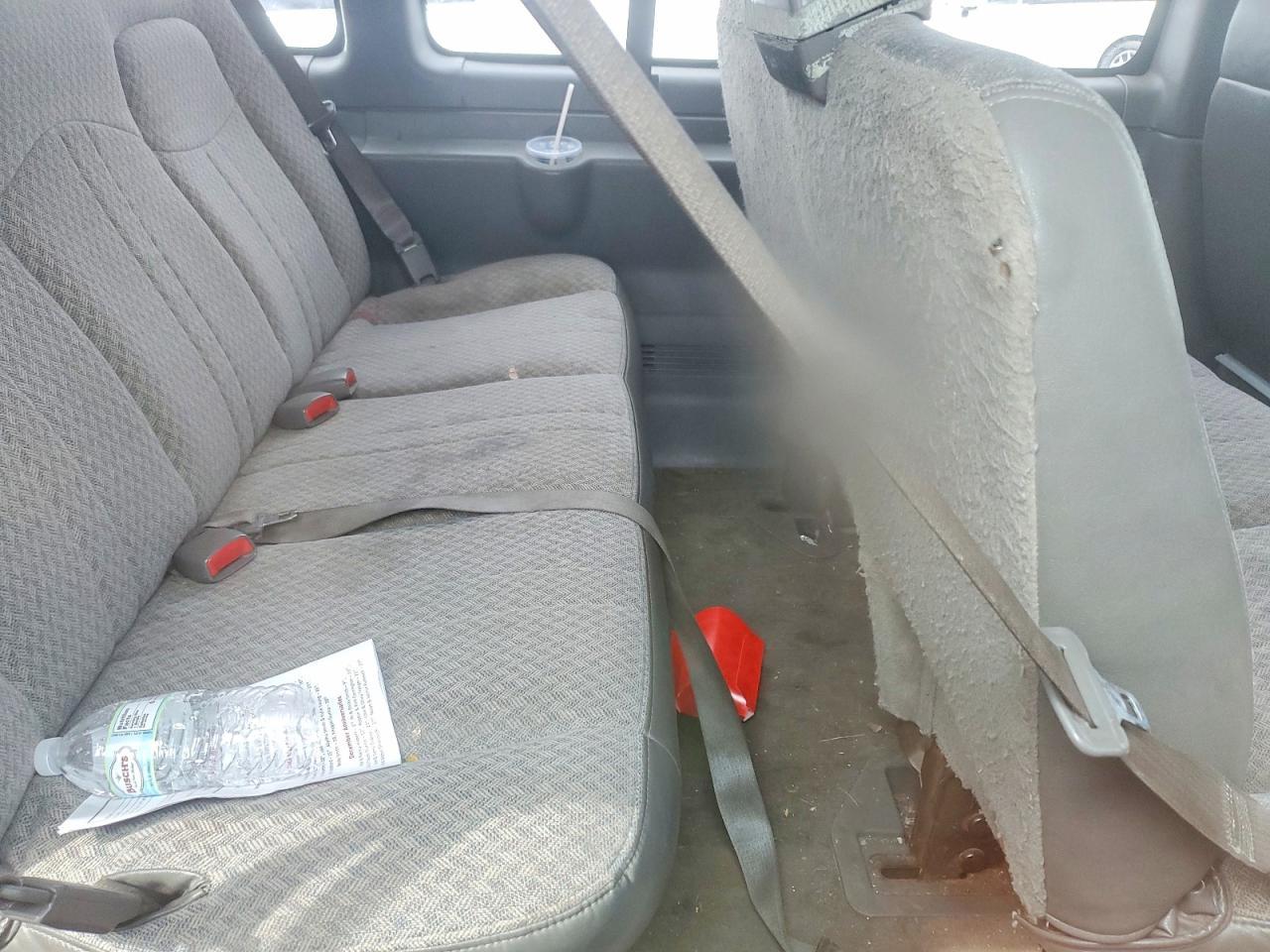2005 GMC Savana G3500