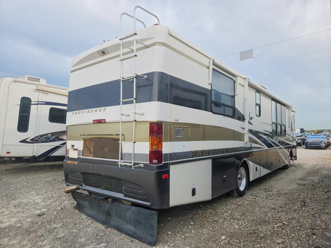 2003 Fleetwood Providence RV