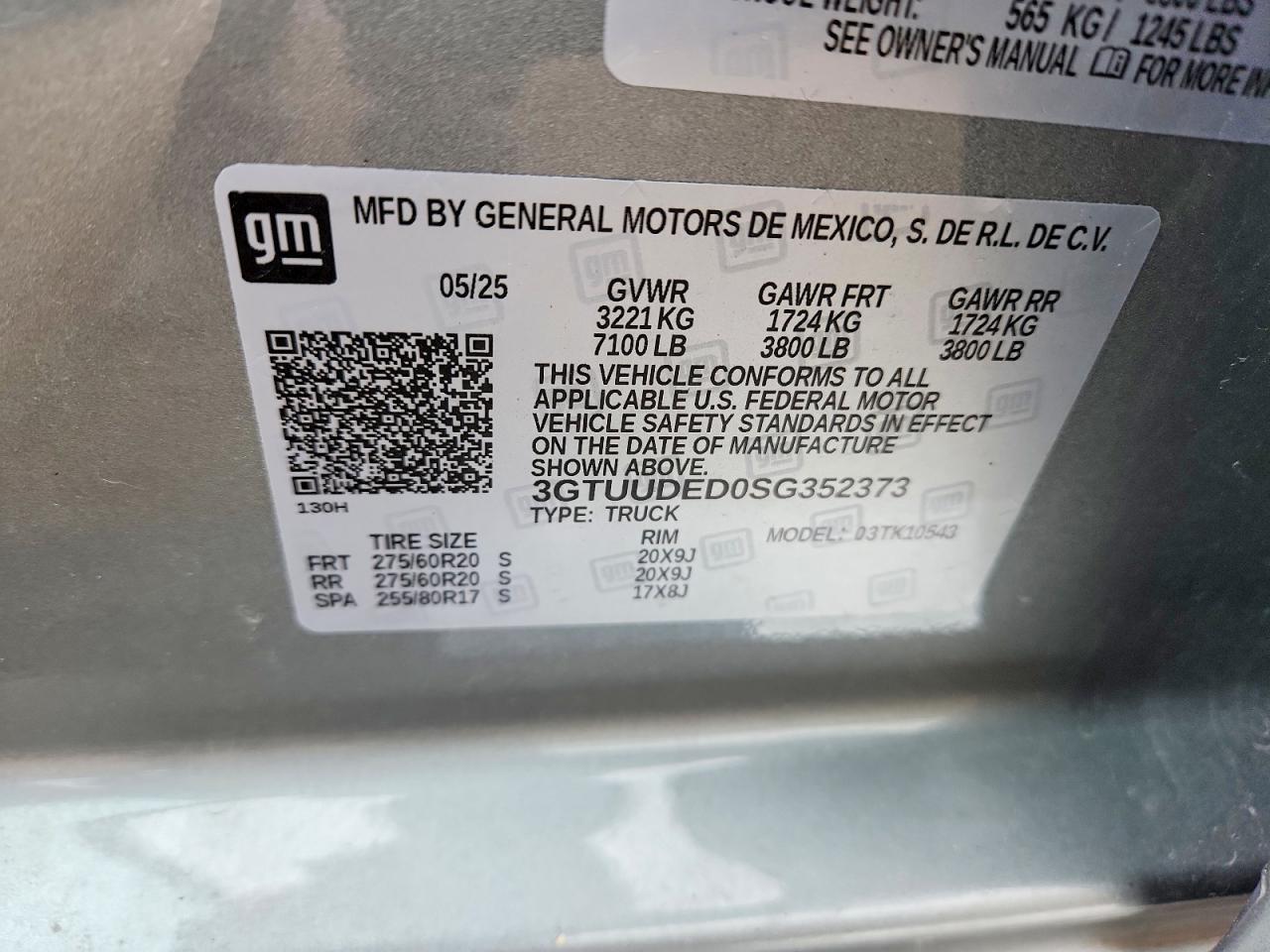 2025 GMC Sierra K1500 SLT