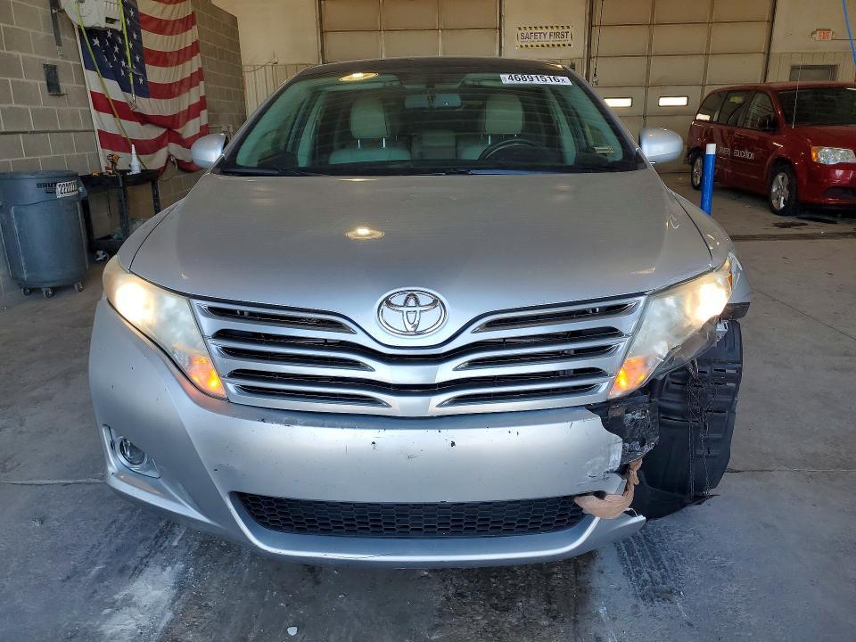 2011 Toyota Venza awd 4cyl