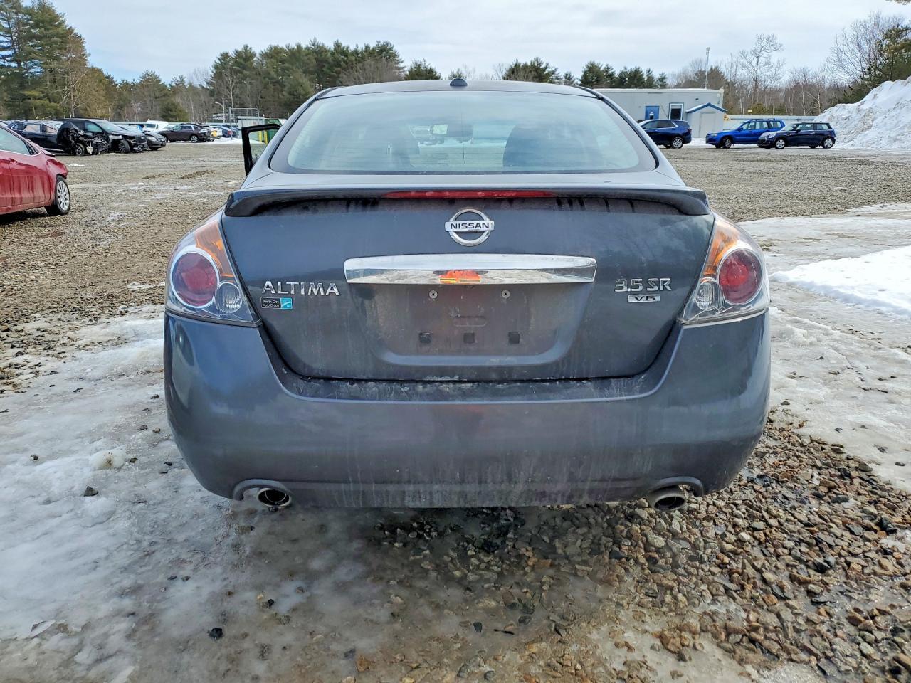 2011 Nissan Altima 3.5 sr