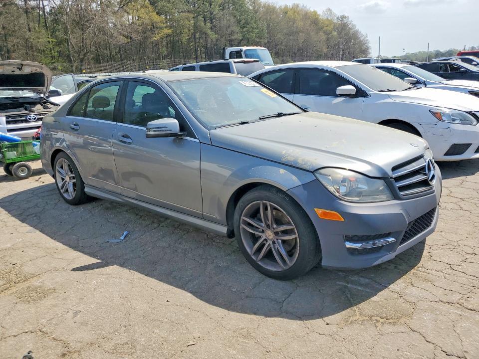2013 Mercedes-Benz C 250