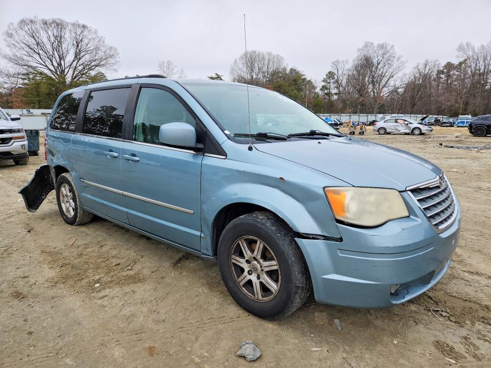 2010 Chrysler Town & Country Touring