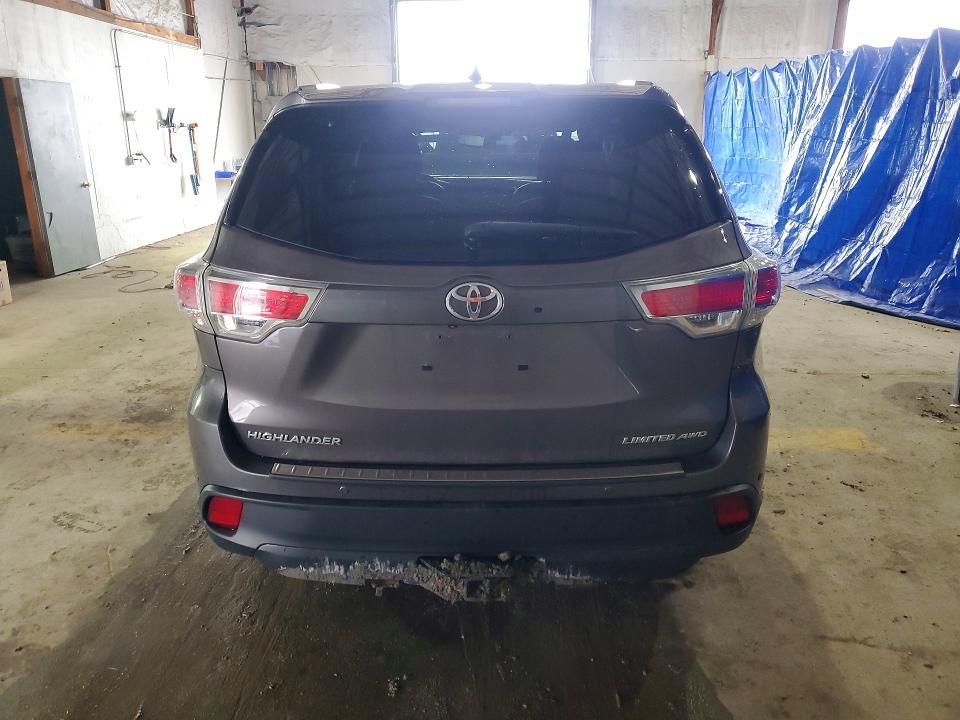 2016 Toyota Highlander Limited Platinum