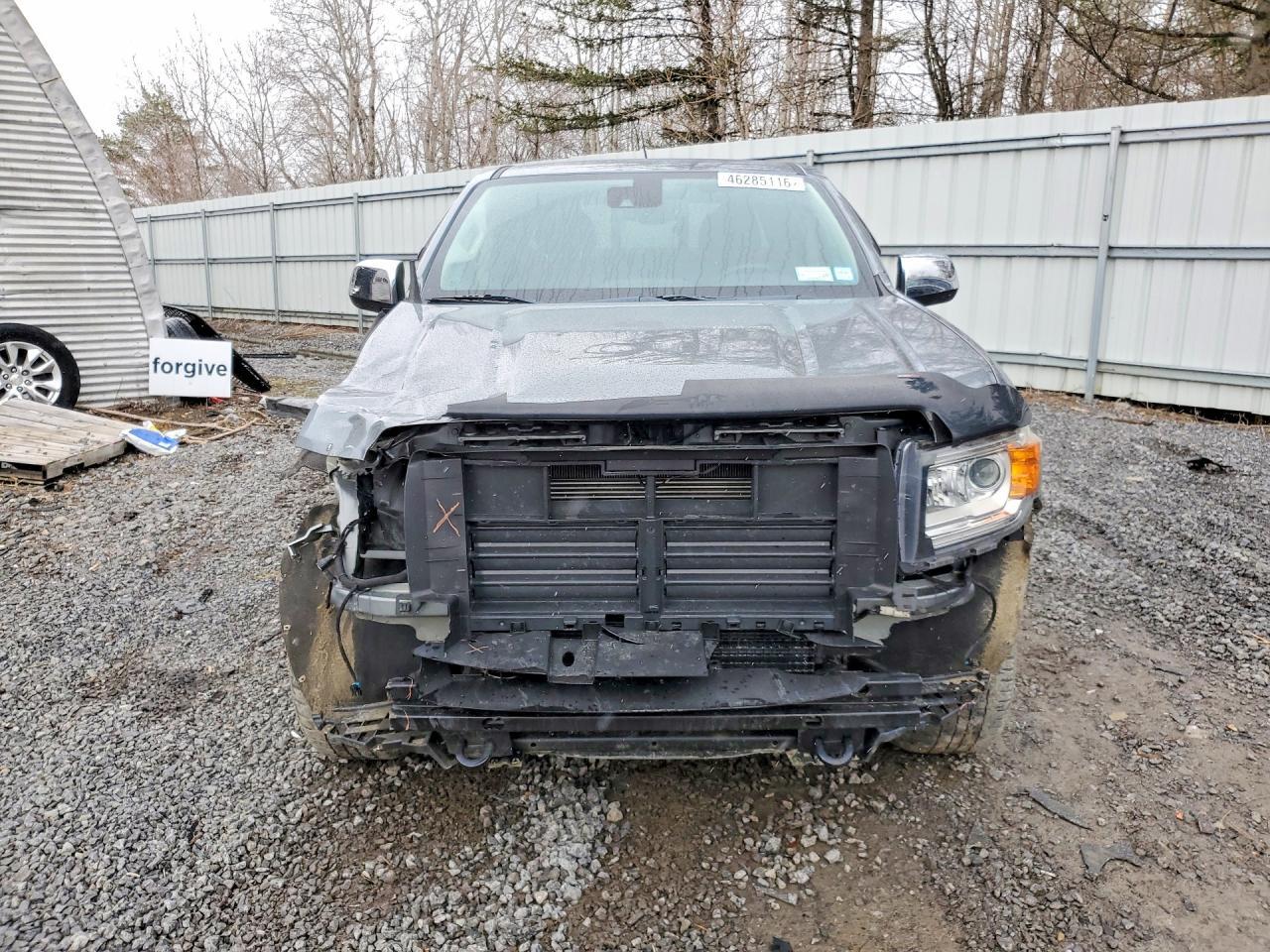 2019 GMC Canyon SLT