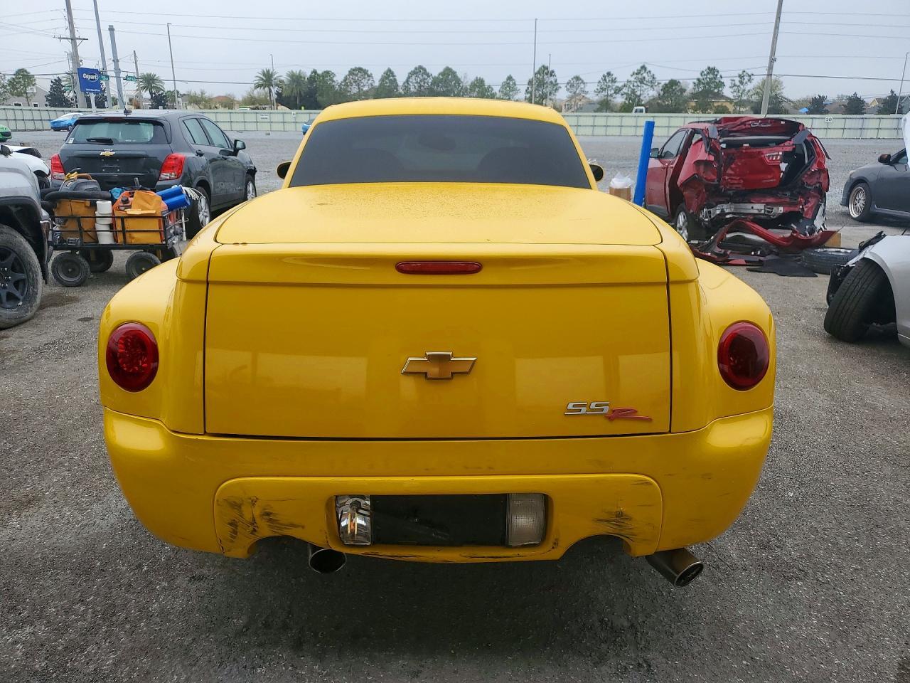 2004 Chev SSR