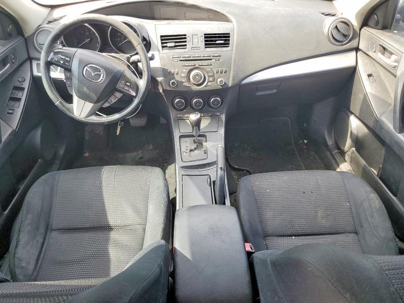 2013 Mazda 3 I