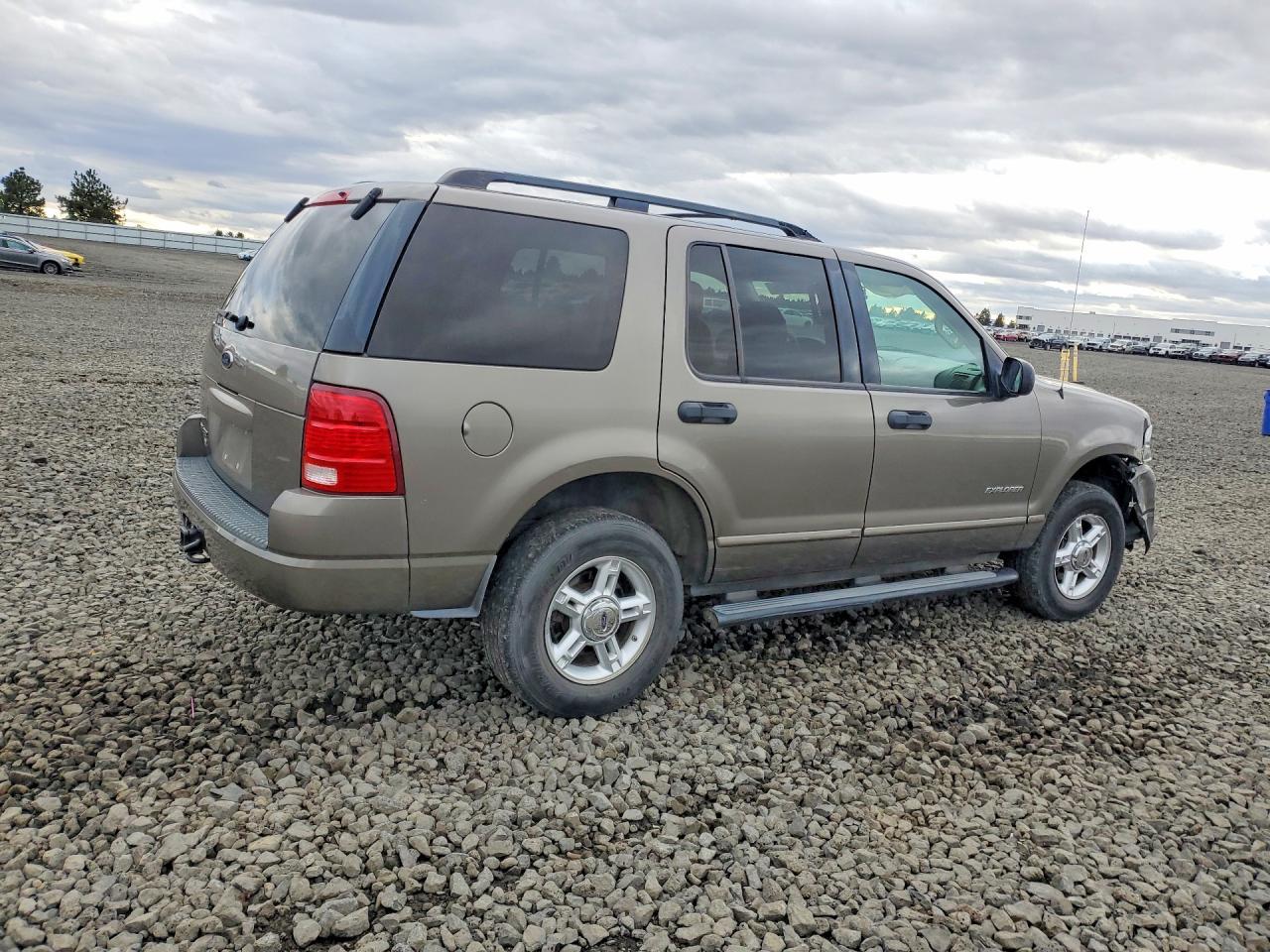 2004 Ford Explorer xlt