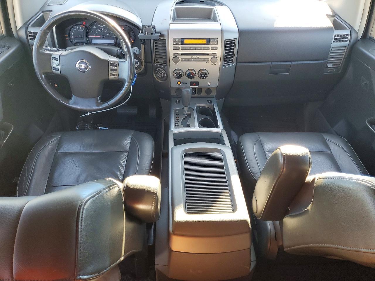 2005 Nissan Titan XE