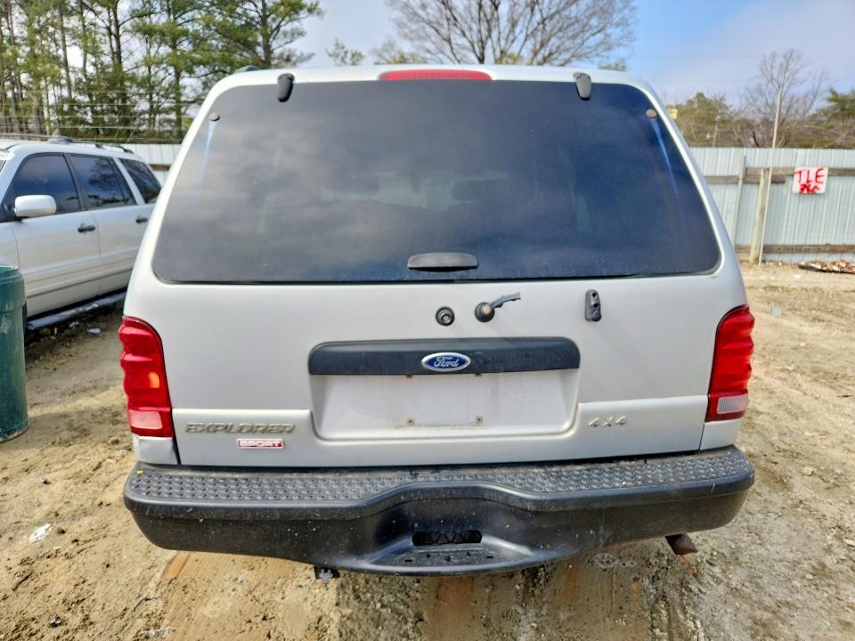 2002 Ford Explorer Sport