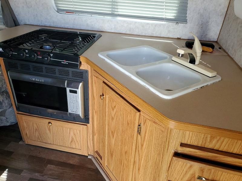 2005 Weekend Warrior 2005 Weekend Warrior Weekerrior-toy Hauler Campe