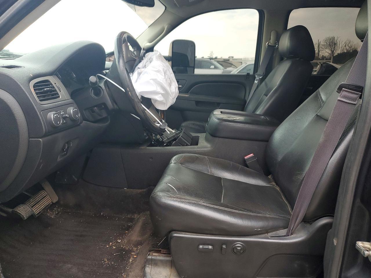 2013 Chevrolet Silverado K3500 LTZ