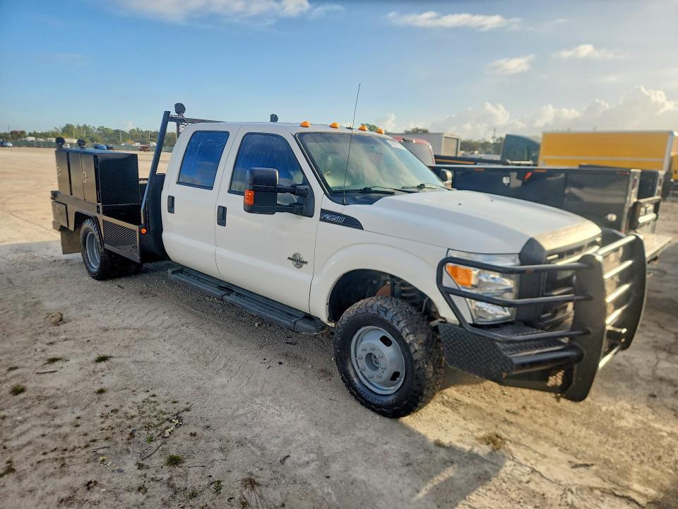 2015 Ford F350 Super Duty Utility / Service Truck