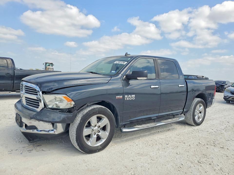 2016 Dodge RAM 1500 SLT