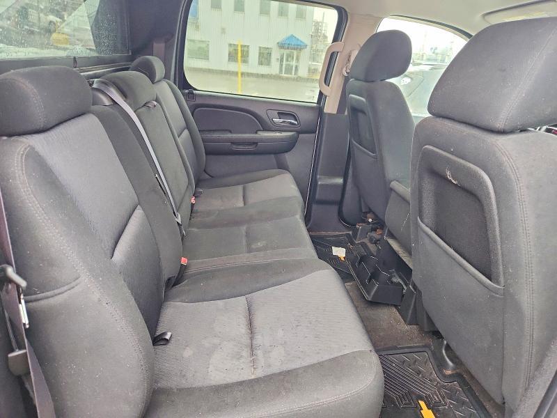 2011 Chevrolet Avalanche LS