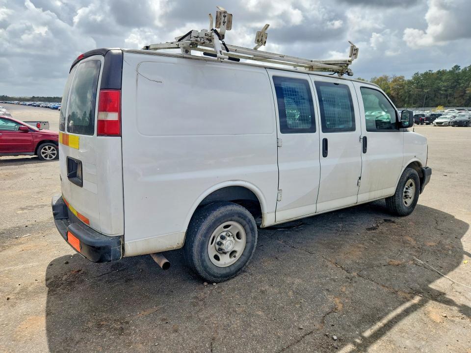 2017 Chevrolet Express G2500