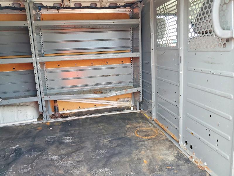 2017 Nissan NV 1500 S