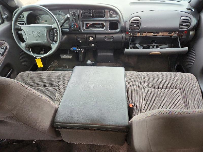 2000 Dodge Ram 1500