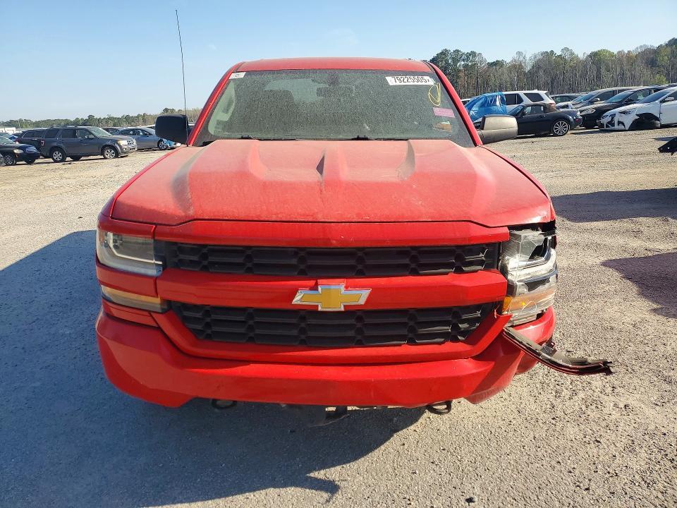 2017 Chevrolet Silverado K1500 Custom