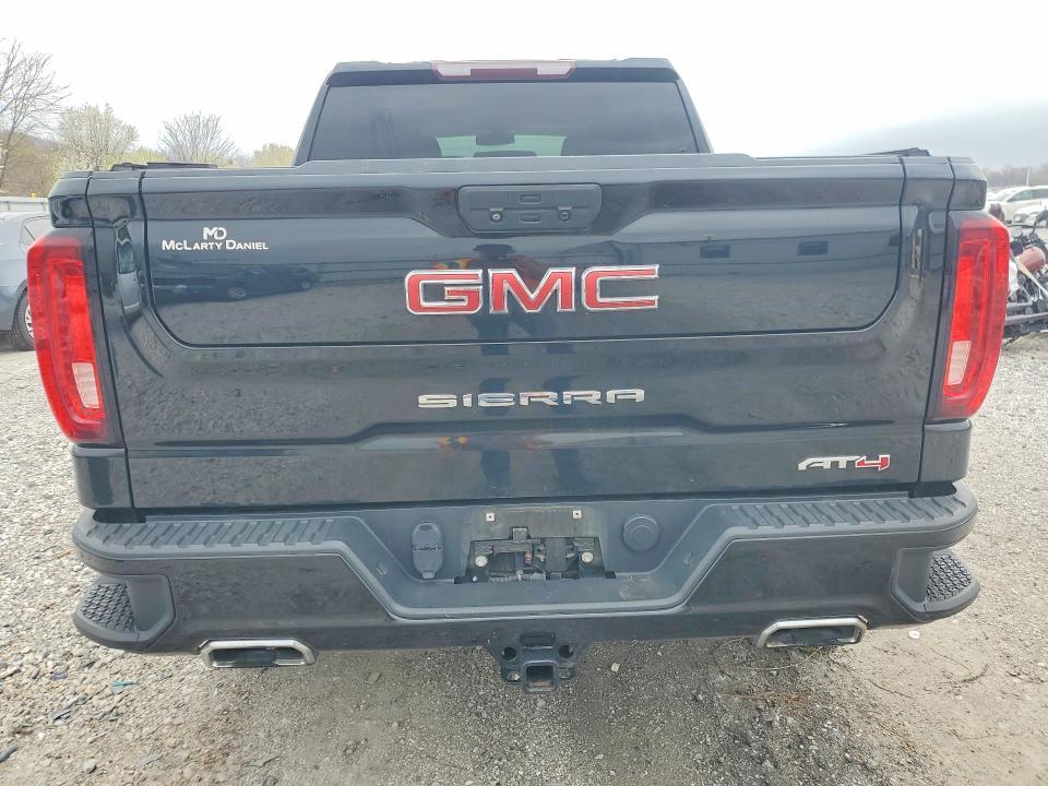 2021 GMC Sierra K1500 AT4
