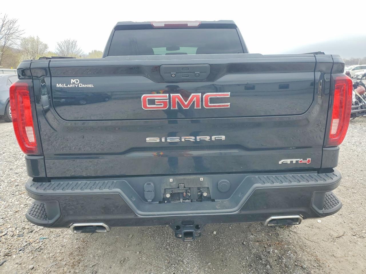 2021 GMC Sierra K1500 AT4