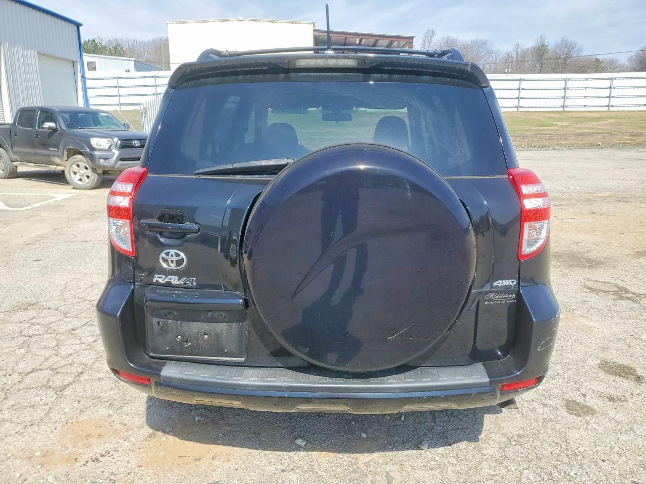 2011 Toyota Rav4 Base