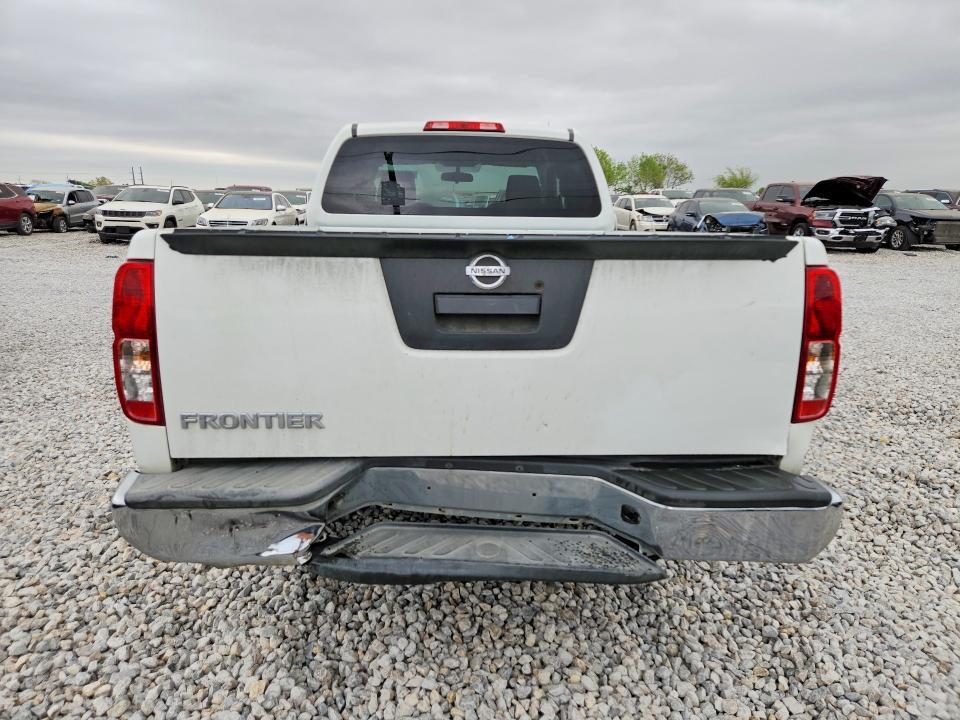 2016 Nissan Frontier S