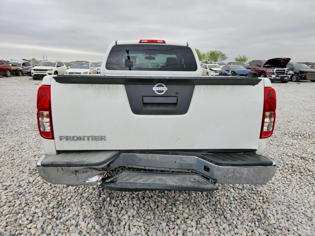 2016 Nissan Frontier S