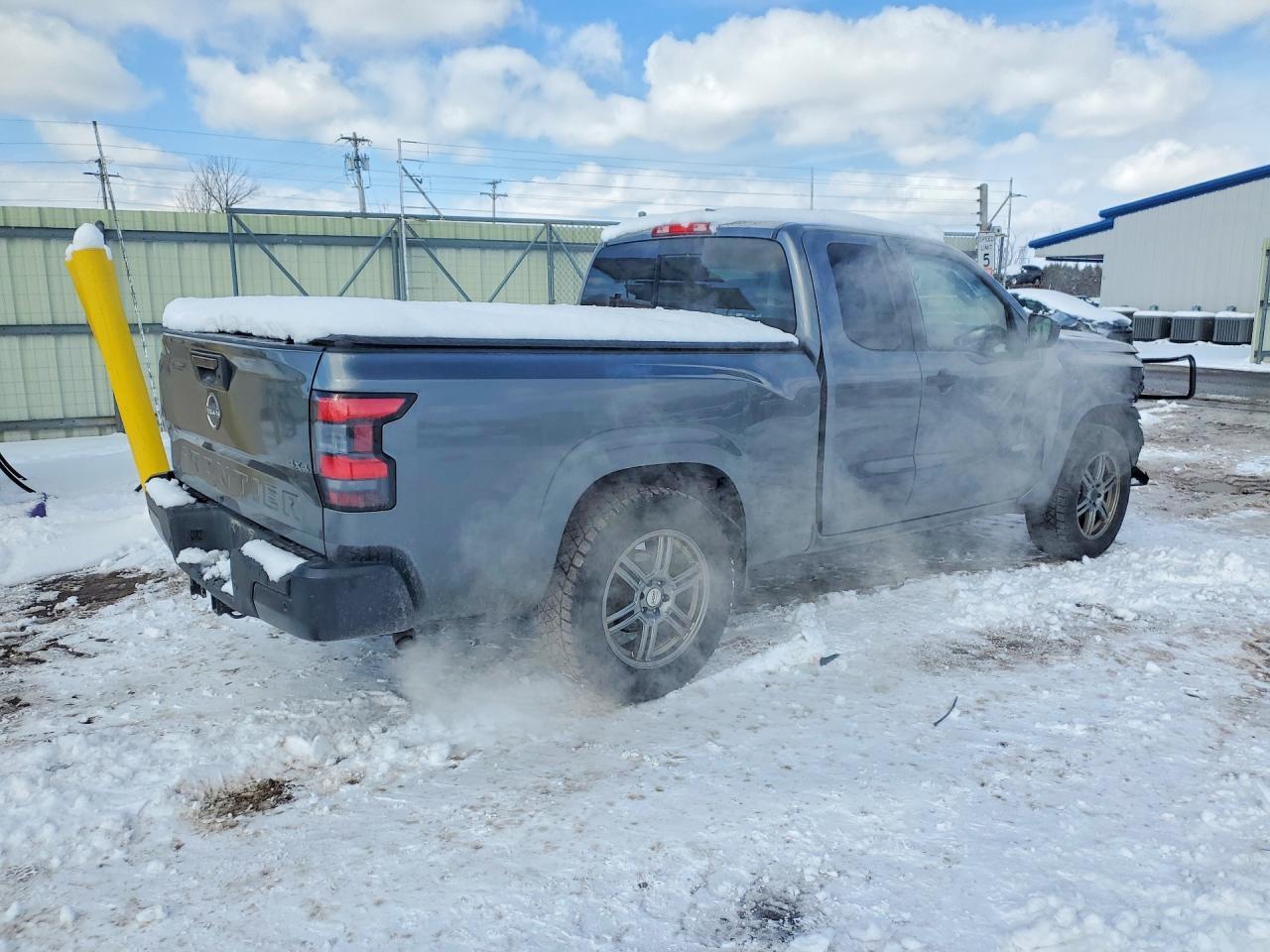 2025 Nissan Frontier S
