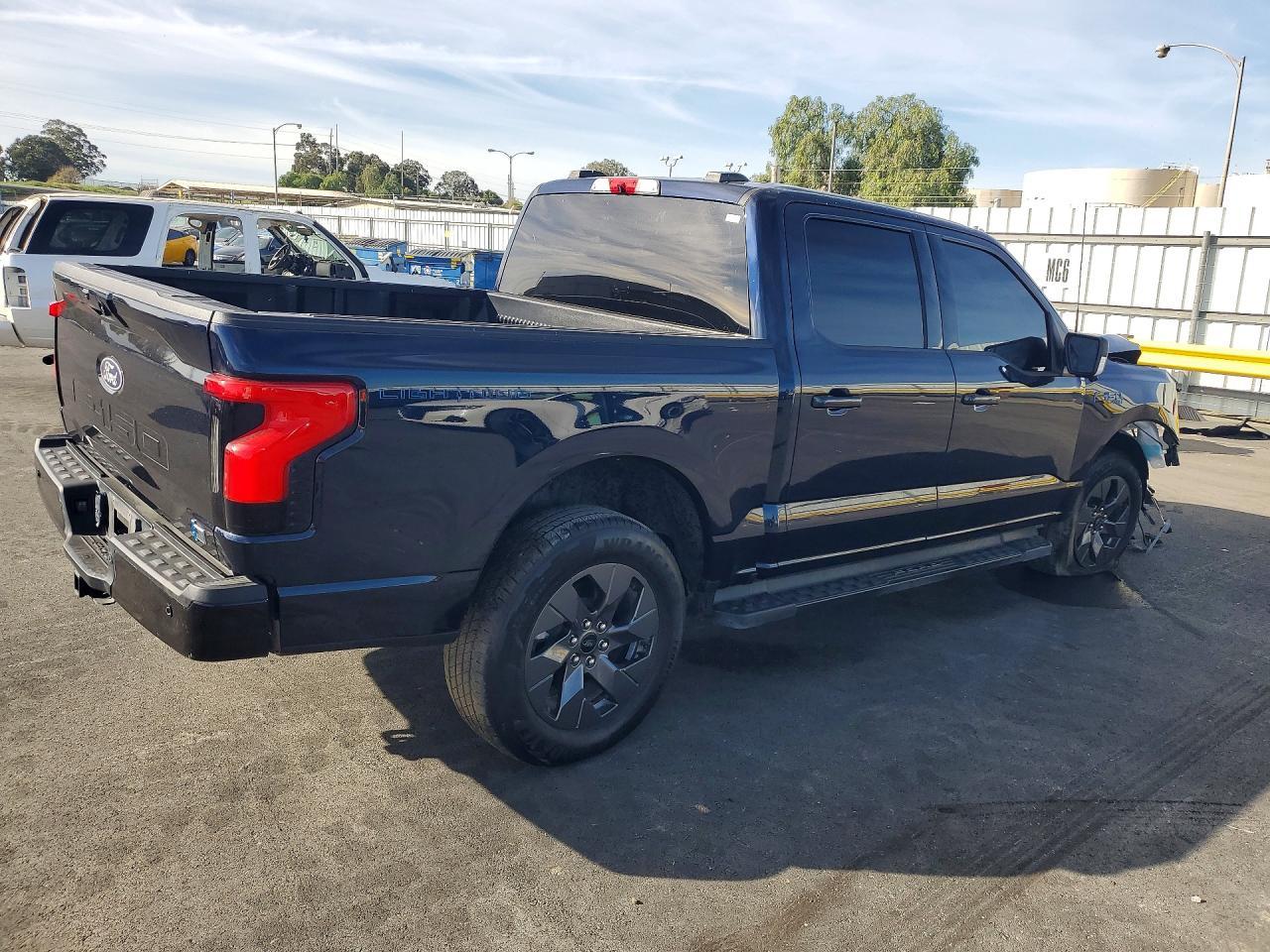 2024 Ford F150 Lightning XLT