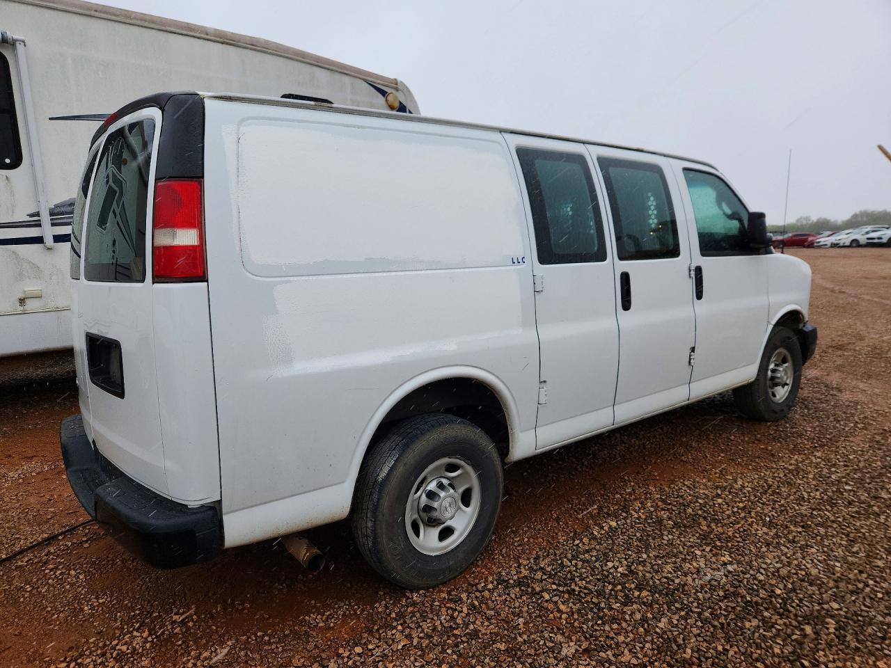 2016 Chevrolet Express G2500 Delivery van