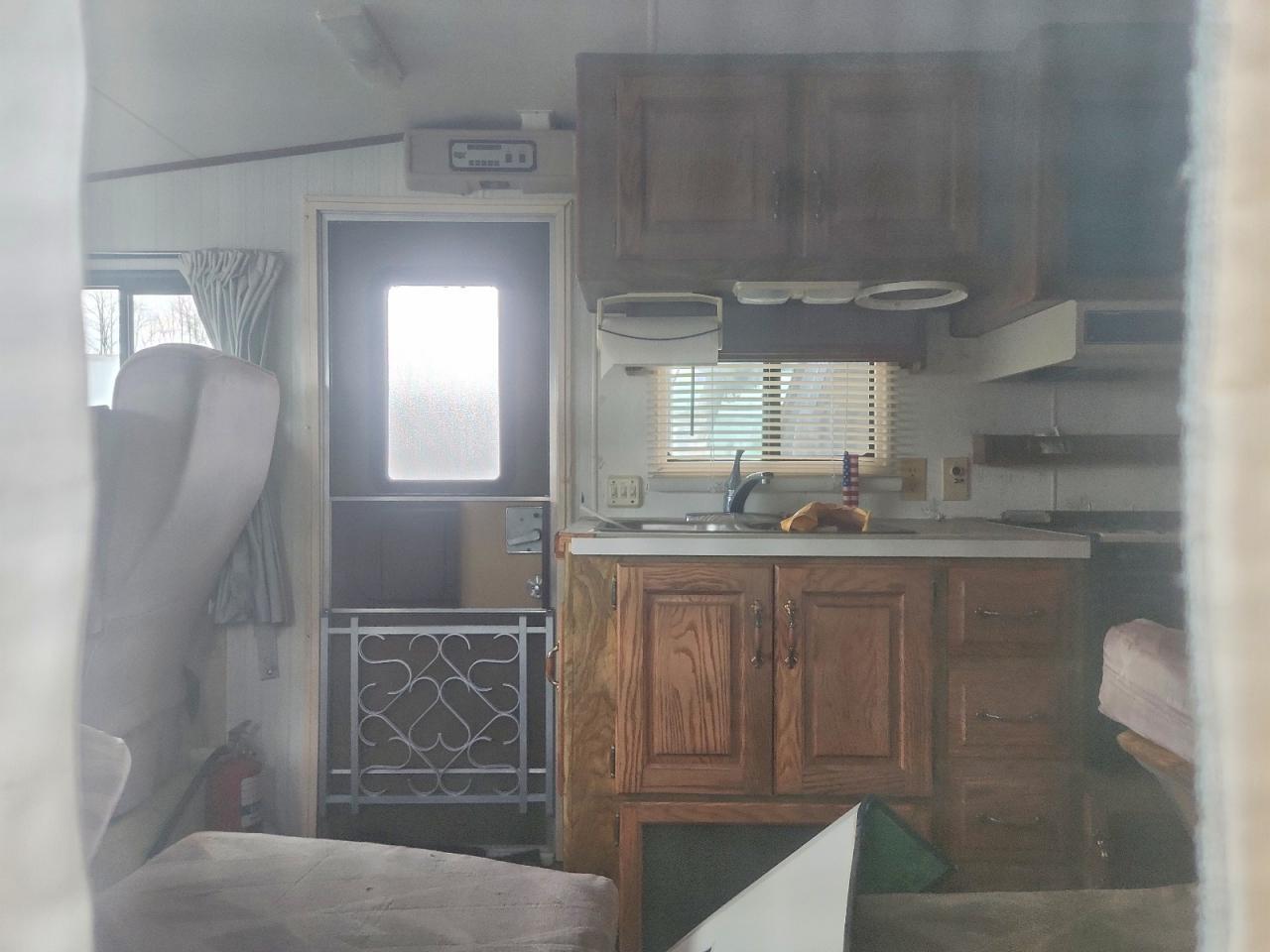 1990 Ford 1990 Holiday Ramber Aluma Lite RV